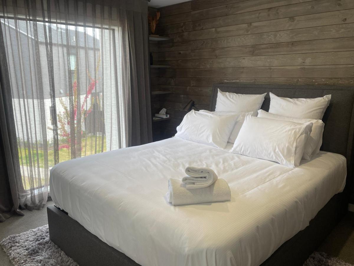 Alpine Junction Townhouse Apartments, Lodge & Hotel واناكا المظهر الخارجي الصورة
